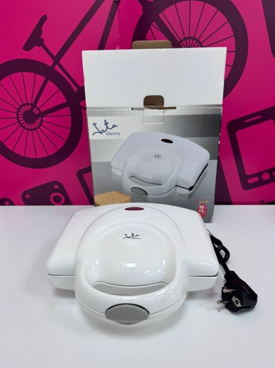 7-7-85567-1-Sandwichera Jata