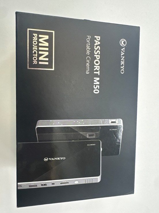 1-1-270127-1-Proyector Mini Vankyo Passport M50