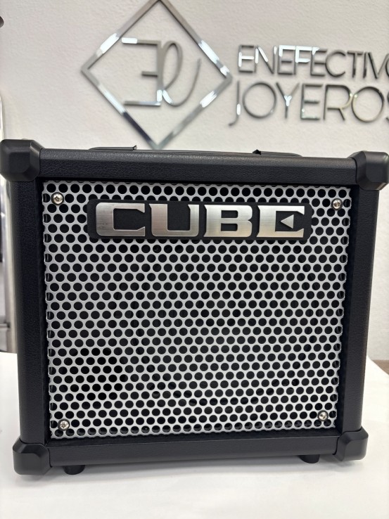 1-1-270086-1-Amplificador Guitarra Roland Cube 10GX