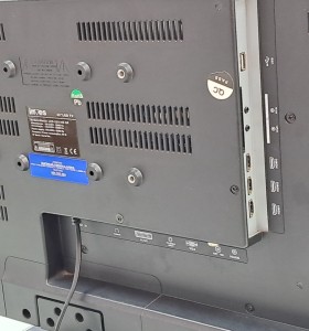 6-6-167852-1-Televisor LED Inves 32 2