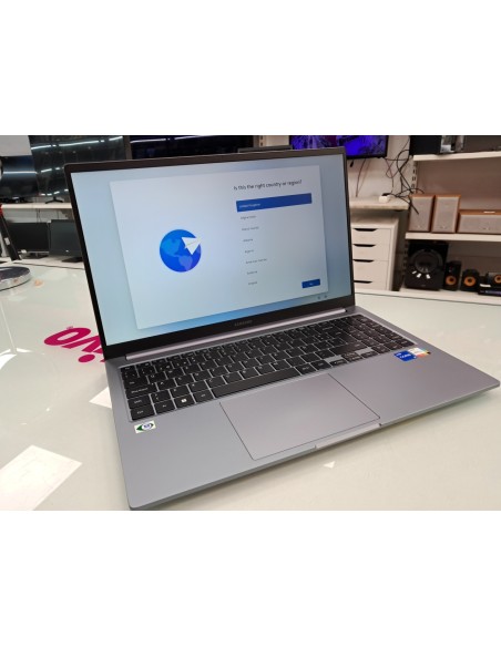 6-6-166625-1-Ordenador portátil samsung book 4 i5 1335u 16 512GB