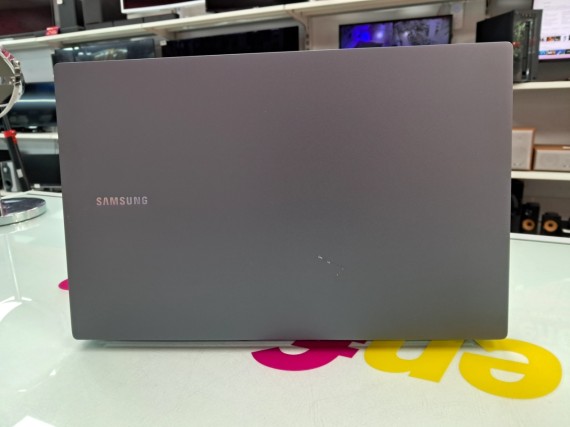 6-6-166625-2-Ordenador portátil samsung book 4 i5 1335u 16 512GB