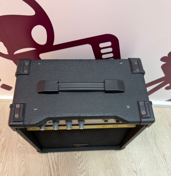 9-9-76363-2-Amplificador De Guitarra Live Ak10g