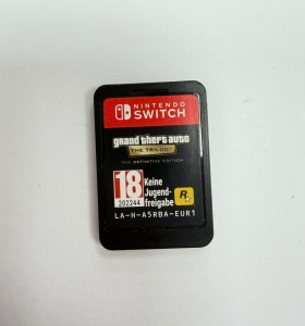7-7-85620-1-Videojuego Nintendo Switch Grand Theft Auto Trilogy