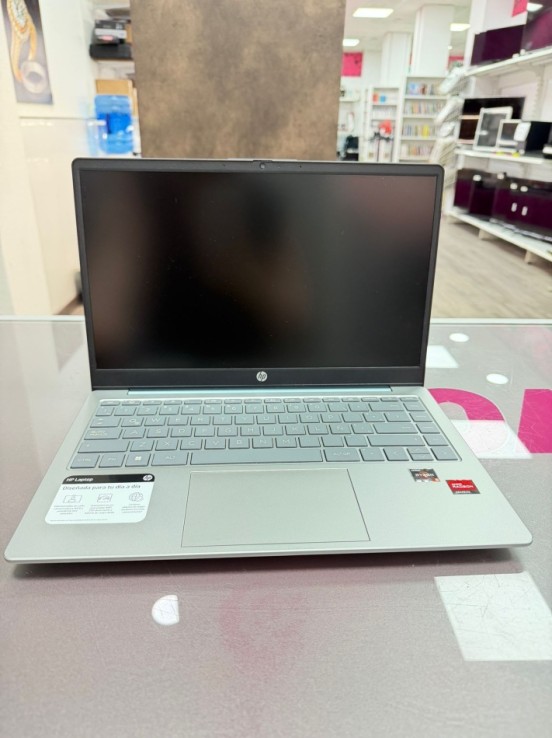 7-7-85611-3-Ordenador portátil HP 14-EM0021LA AMD Ryzen 5 7520U 2.80 GHz 16 Ram 512 SSD
