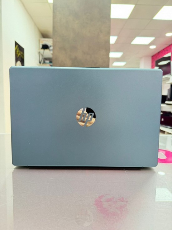 7-7-85611-4-Ordenador portátil HP 14-EM0021LA AMD Ryzen 5 7520U 2.80 GHz 16 Ram 512 SSD