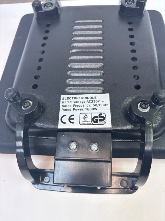 1-1-270042-2-Parrillas Y Planchas 28x28Cm 