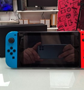 6-6-167874-1-Consola Nintendo Switch Hac001
