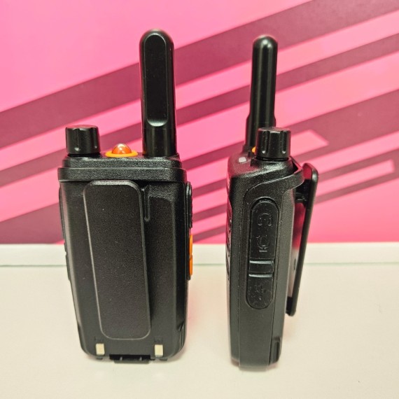8-8-76539-4-Walkie talkie Retevis RB635 500mA 