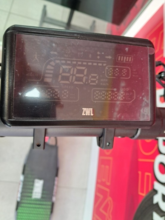 6-6-165936-3-Patinete Electrico Zwheel Zrino