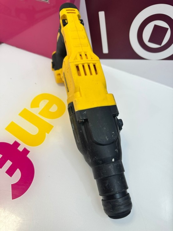 9-9-73571-2-Taladro Electrico Dewalt Dch133