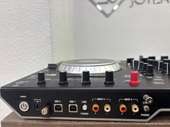 1-1-270278-6-Mesa DJ Maleta Serato Numark NS6 II