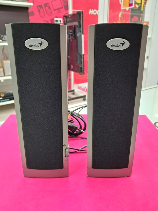 6-6-167916-1-Altavoces PC Genius