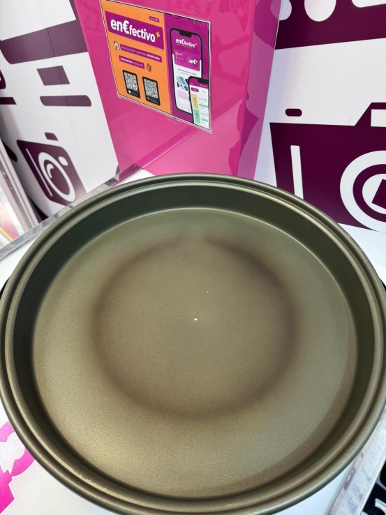 9-9-76436-3-Cocina Pizza Pan 40cm