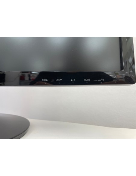 1-1-269395-2-Monitor LED Samsung Ls24d330hsx en