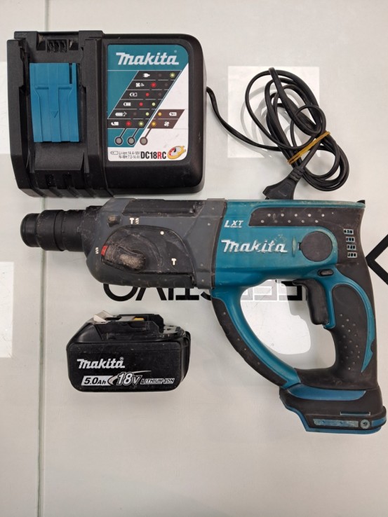 6-6-165785-1-Taladro A Bateria Makita DHR 202