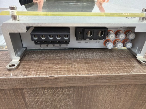 1-1-270308-2-Amplificador Alphasonik Pma5753a