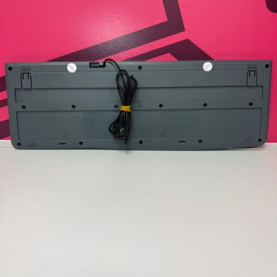 8-8-76564-2-Teclado Alfanumérico Logitech