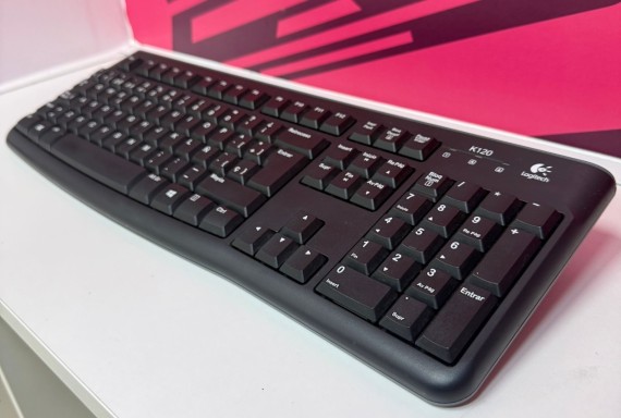 8-8-76564-3-Teclado Alfanumérico Logitech