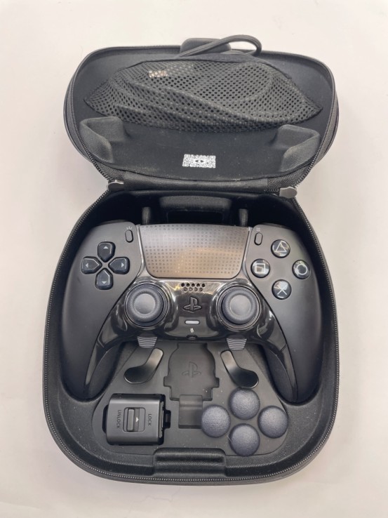 1-1-270325-1-Mando PS5 Edge Dual Sense 