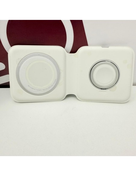 8-8-76793-5-Cargador MagSafe Duo Charger