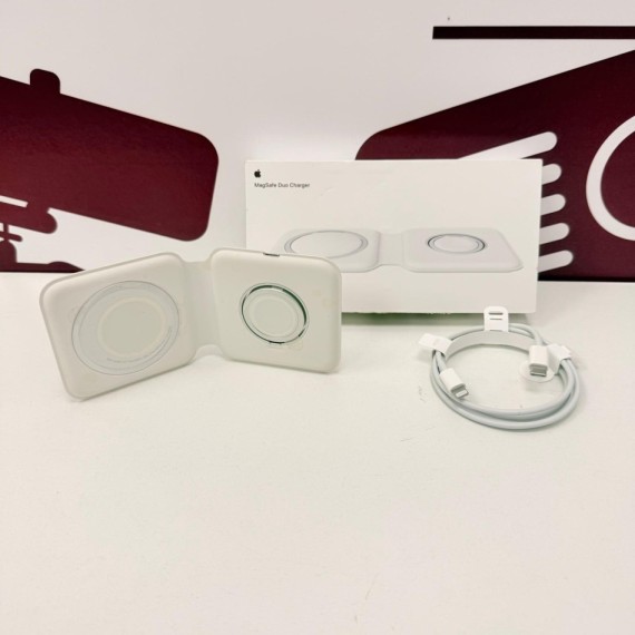 8-8-76793-6-Cargador MagSafe Duo Charger