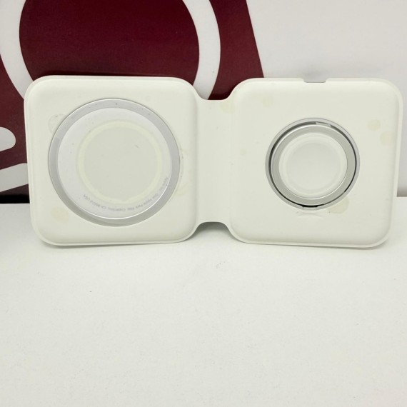 8-8-76793-10-Cargador MagSafe Duo Charger