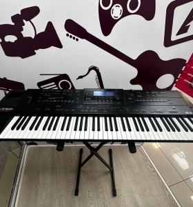 9-9-76560-1-Teclado Electrónico Roland G-800 
