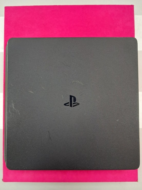 6-6-166581-2-Consola PS4 Slim 1TB