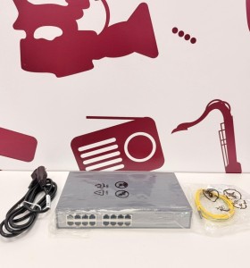 8-8-76619-1-Periféricos Conmutador Hpe1420 16g Switch (SIN USO)