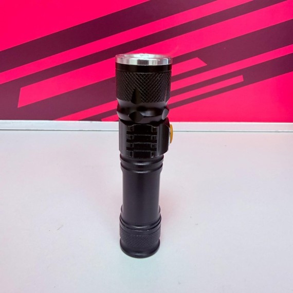 8-8-76690-2-Linterna USB