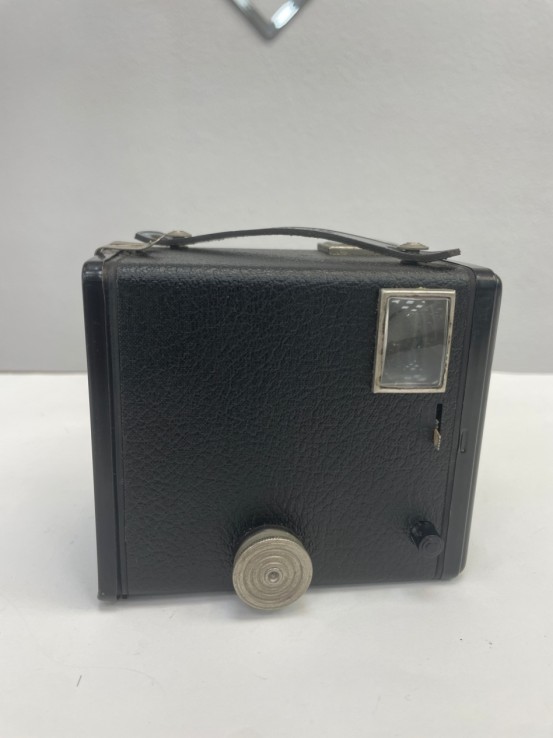 1-1-270426-1-Cámara Gran Formato Kodak Brownie Target Six-20 De Los Años 50 