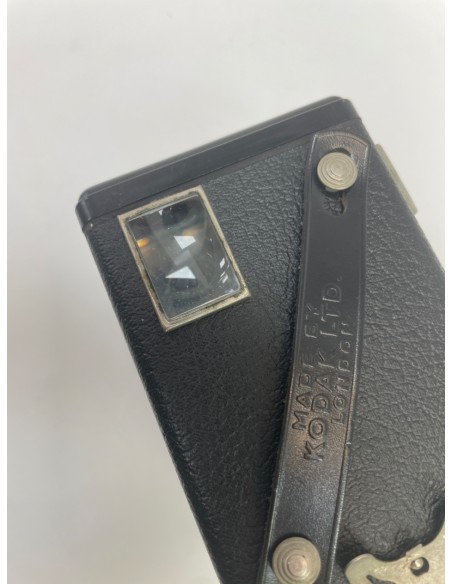 1-1-270426-5-Cámara Gran Formato Kodak Brownie Target Six-20 De Los Años 50 