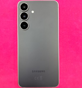 6-6-168007-1-Smartphone Samsung S25 FE 256GB 2