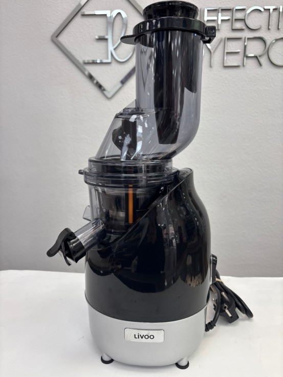 1-1-270485-1-Exprimidor Citricos Livoo Negro