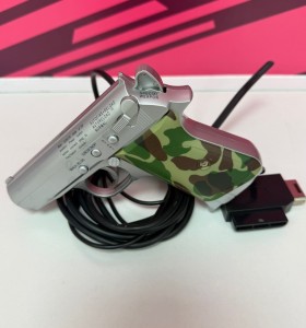 8-8-76767-1-Mando PS1 pistola Gameinis 2