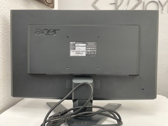 1-1-270494-2-Monitores LCD Acer X223QH 