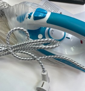 1-1-270509-1-Plancha Vapor Russell Hobbs Supreme Steam Pro 2600W