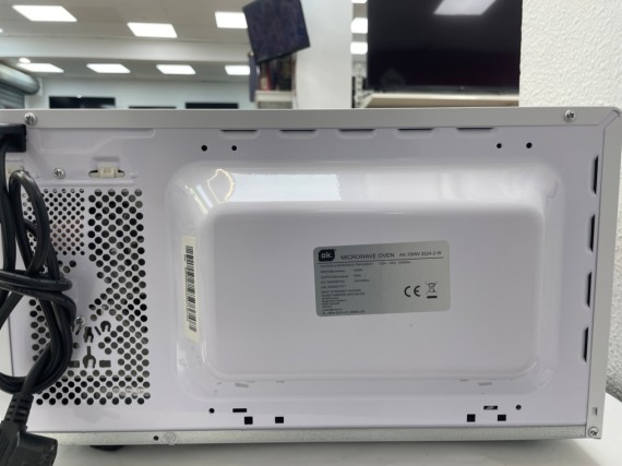 1-1-270518-4-Microondas OK OMW 2024-3 700W