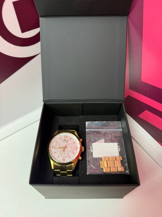 8-8-76922-5-Reloj pulsera caballero Lotus 18153