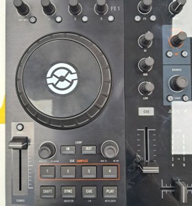 6-6-167977-1-Controlador Tracktor Kontrol S2 2