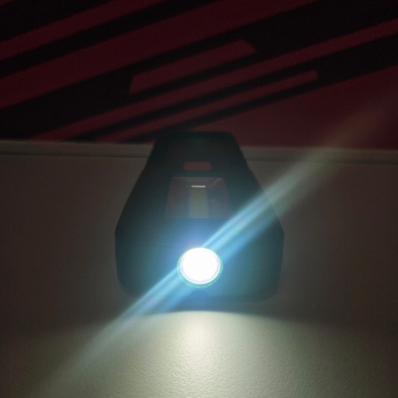 8-8-76811-6-Linterna Parkside HG06725B