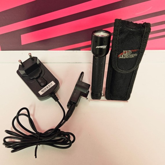 8-8-76895-1-Linterna LED LENSER con soporte