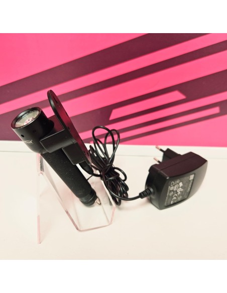 8-8-76895-4-Linterna LED LENSER con soporte