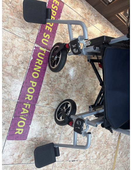 1-1-270572-5-Silla De Ruedas Electrica Libercar ZY1016LZ