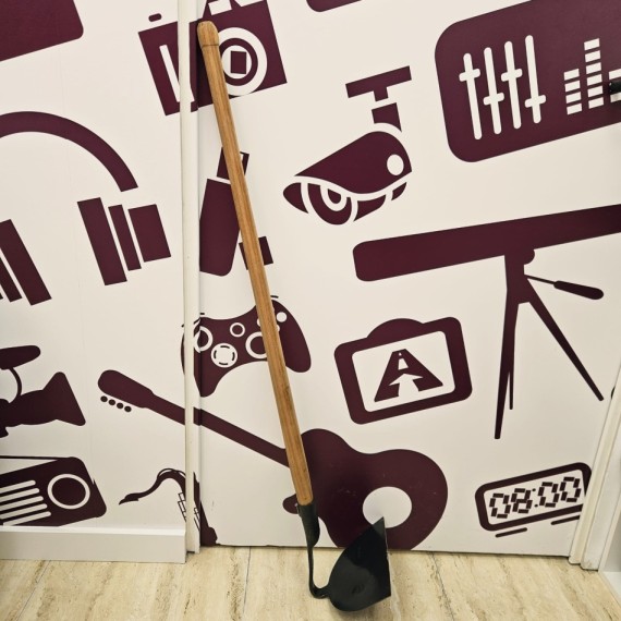 8-8-76810-1-Herramienta Albañilería Media Luna 