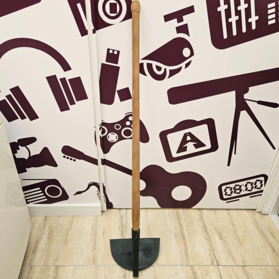 8-8-76810-4-Herramienta Albañilería Media Luna 