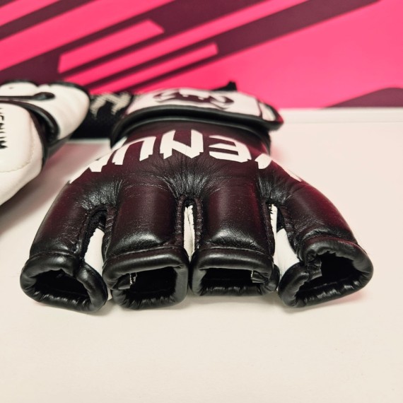 8-8-76833-4-Guantes MMA Venum Undisputed 2.0