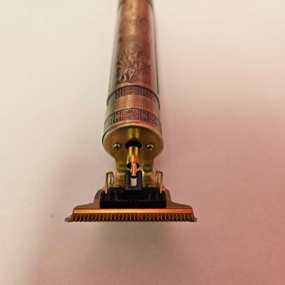 8-8-76959-4-Recortapelos Nariz Orejas Dragón MAD (NUEVA)