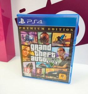 9-9-76559-1-Videojuego PS4 Gta V